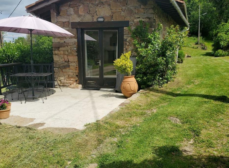 Gite Dans Un Hameau De Charme Castelnau-Durban Экстерьер фото